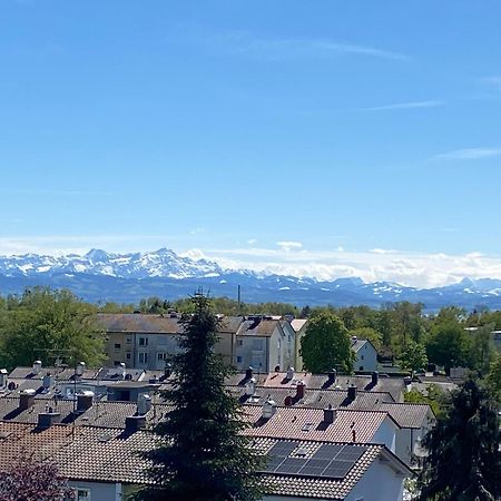 Penthouse Apartment Mit Alpenblick Friedrichshafen Exterior foto