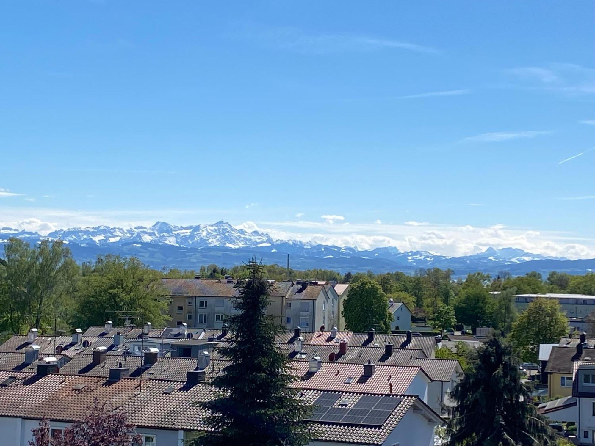 Penthouse Apartment Mit Alpenblick Friedrichshafen Exterior foto