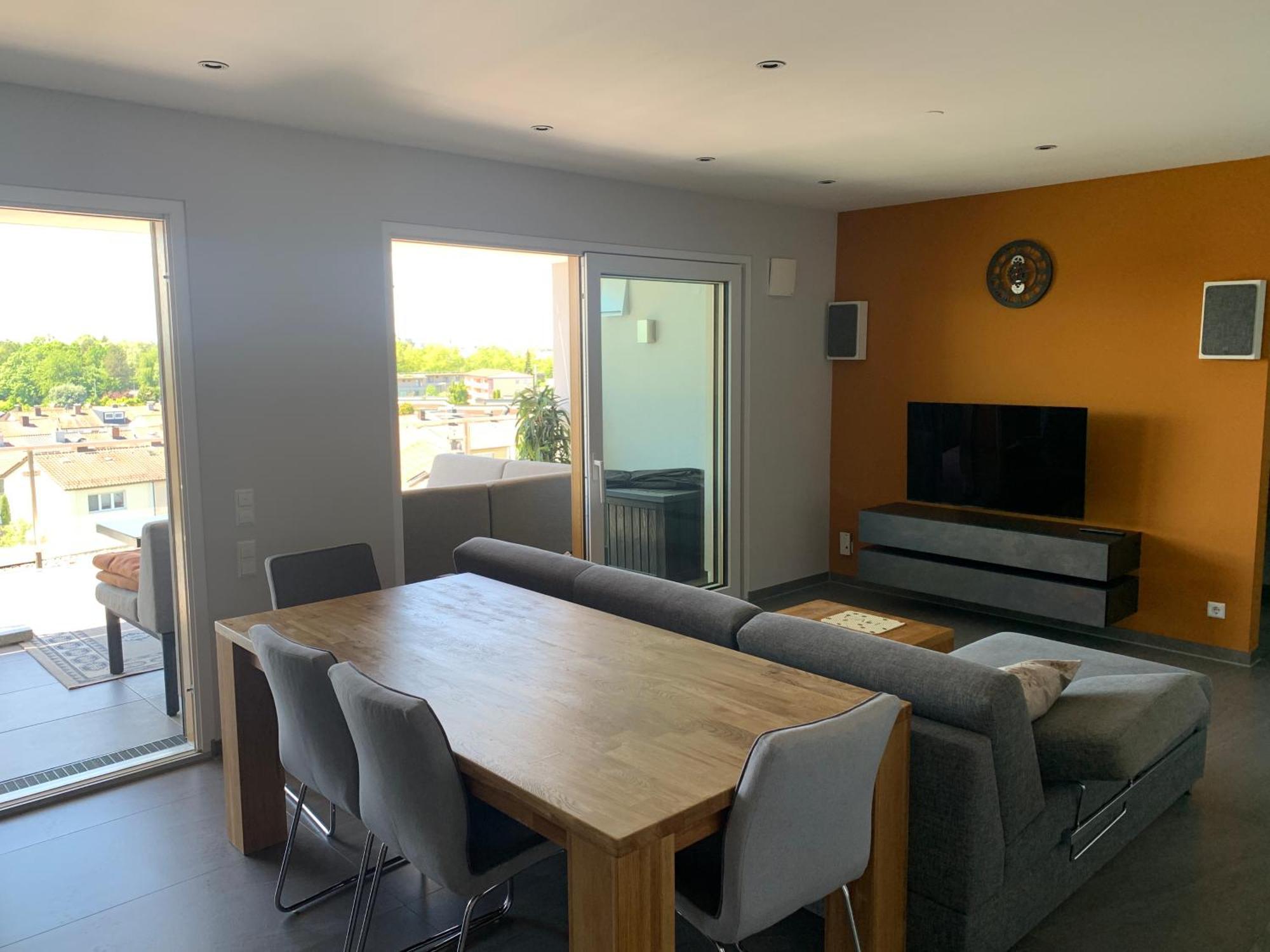 Penthouse Apartment Mit Alpenblick Friedrichshafen Exterior foto