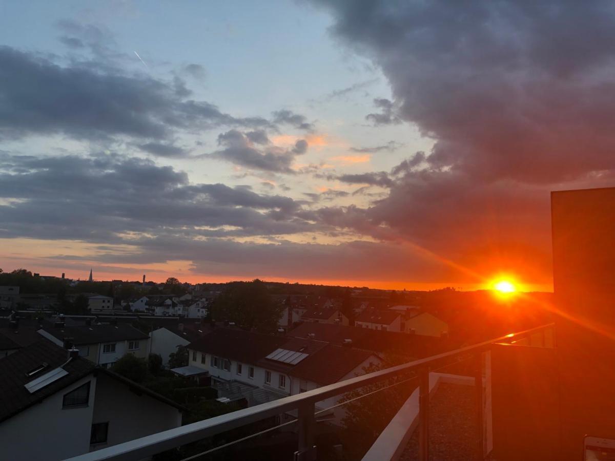 Penthouse Apartment Mit Alpenblick Friedrichshafen Exterior foto